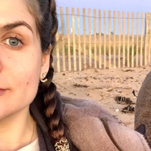 Meet your Posher, Alison